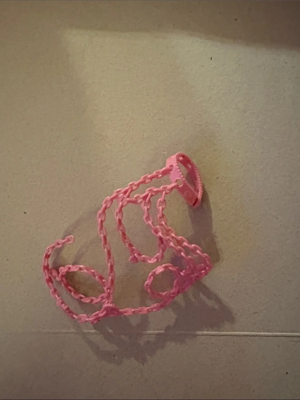 Monster High fashion doll Kiyomi Haunterfly chained belt accessory