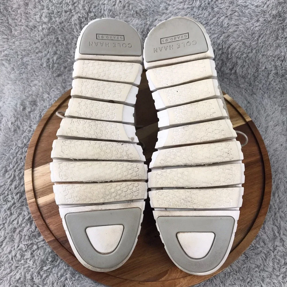 Cole Haan has couple