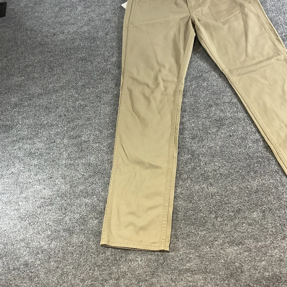 Levis loops solid