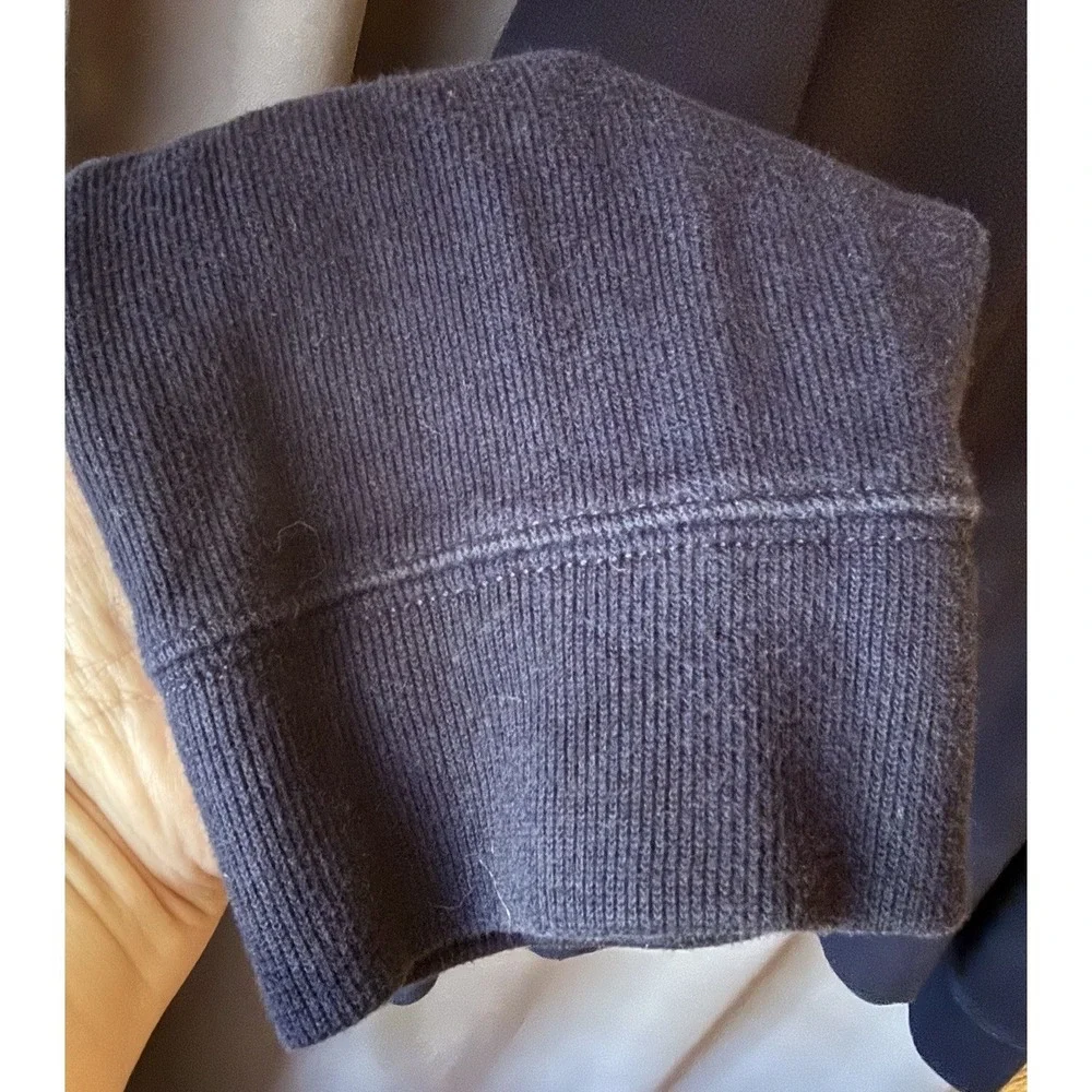Polo Ralph Lauren item polo