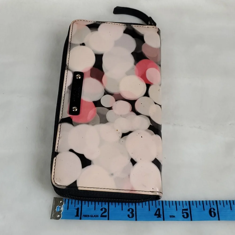 kate spade used outside