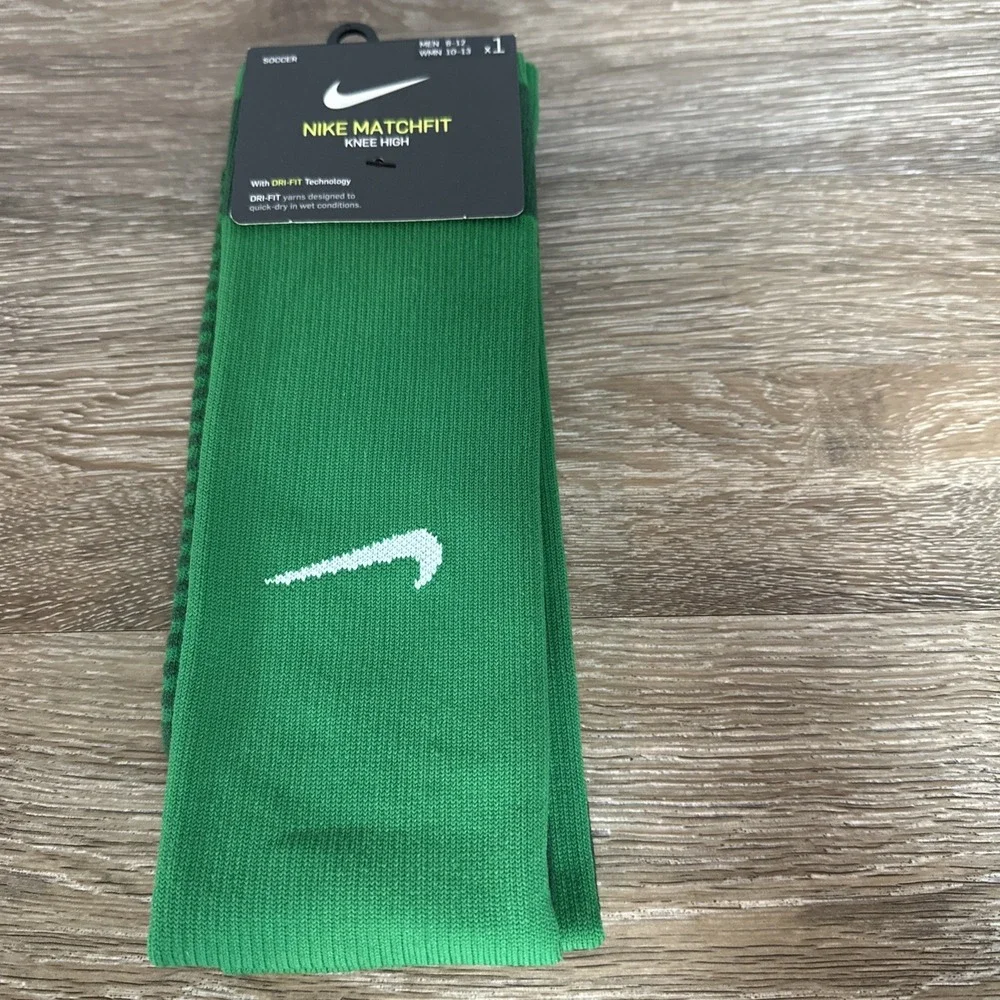 Nike Factory Team Crew Soccer Socks Green Cushioned Dri-FIT Adult Large NWT