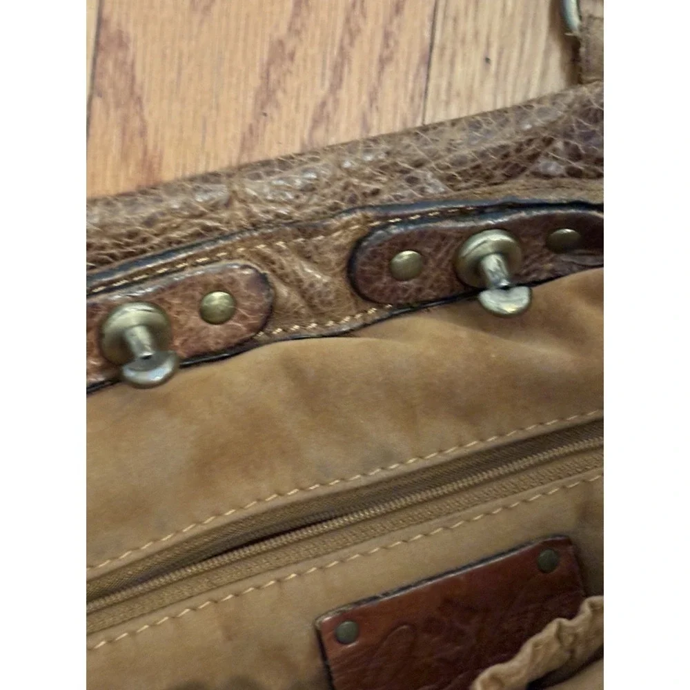 Patricia Nash carry timeless