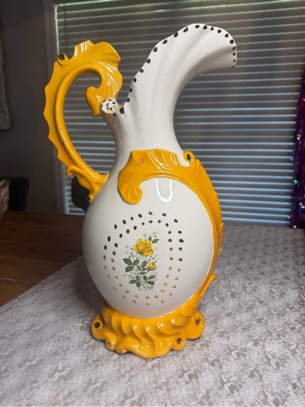 N/A motif charming