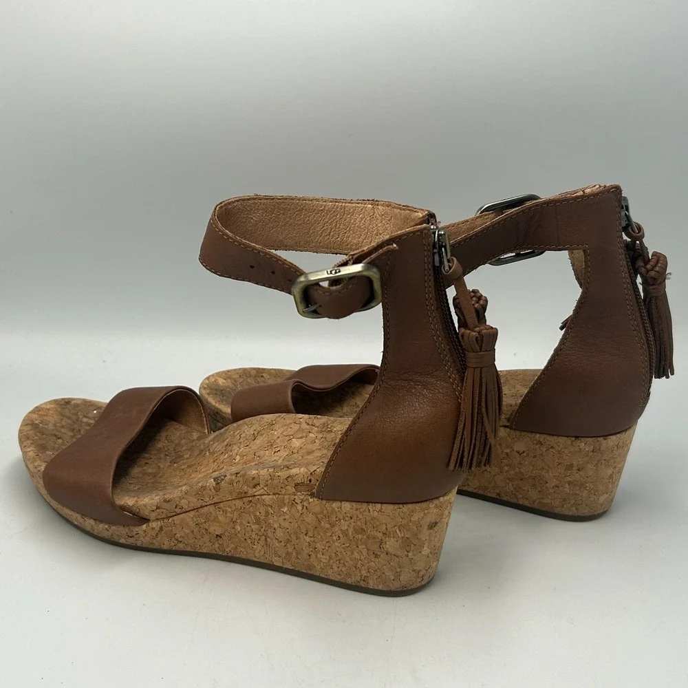 UGG wedge sandal