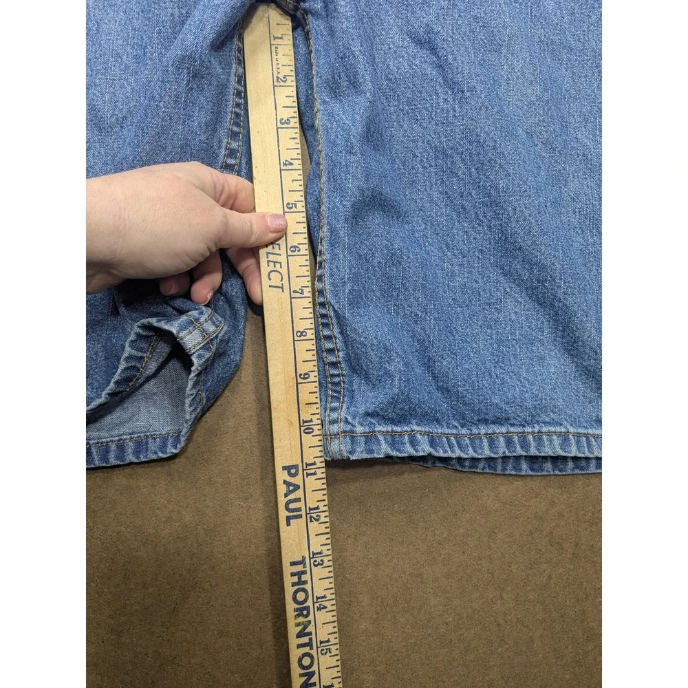 Levis levi 569