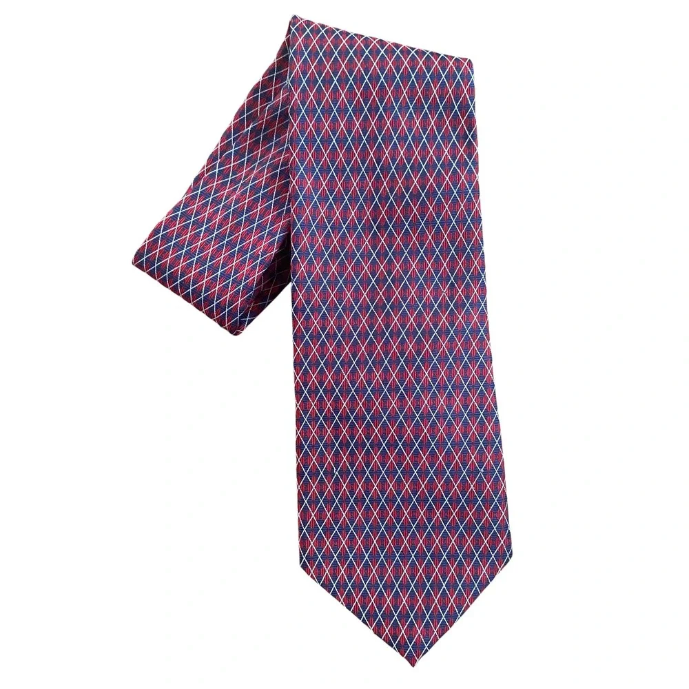 Brooks Brothers 346 Mens Silk Tie Red Navy Christmas Geometric Diamond