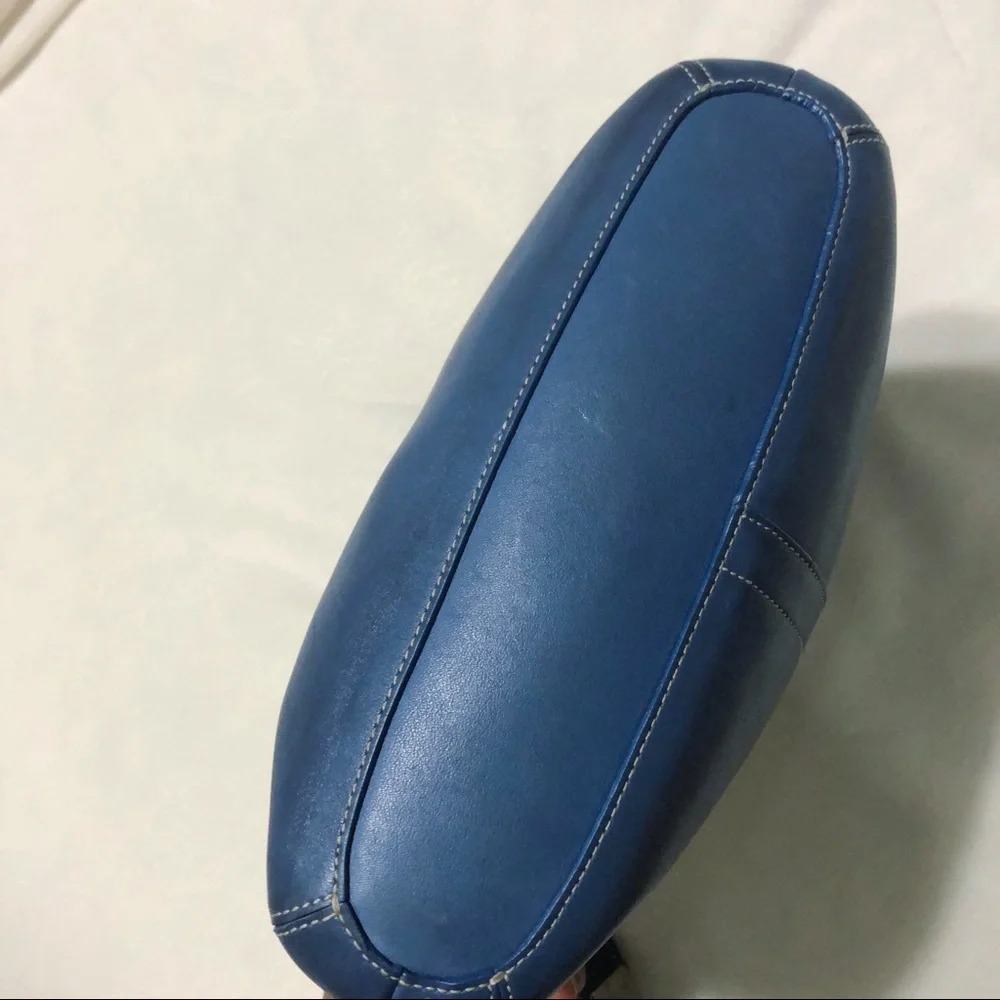 Coach gently preowned