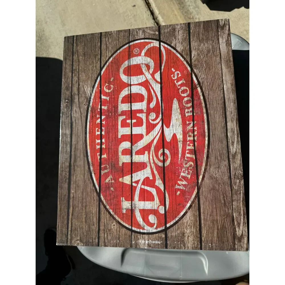 Laredo out stock