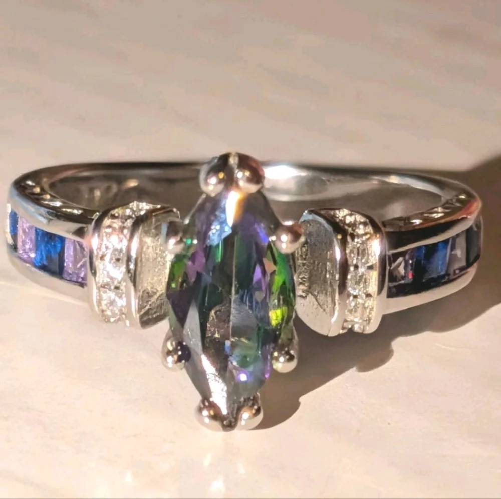 925 Sterling Silver Rainbow Fire Mystical Topaz + Amethyst Wedding Ring Sz 6