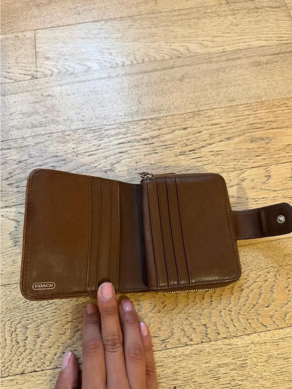 Coach surface tone appears