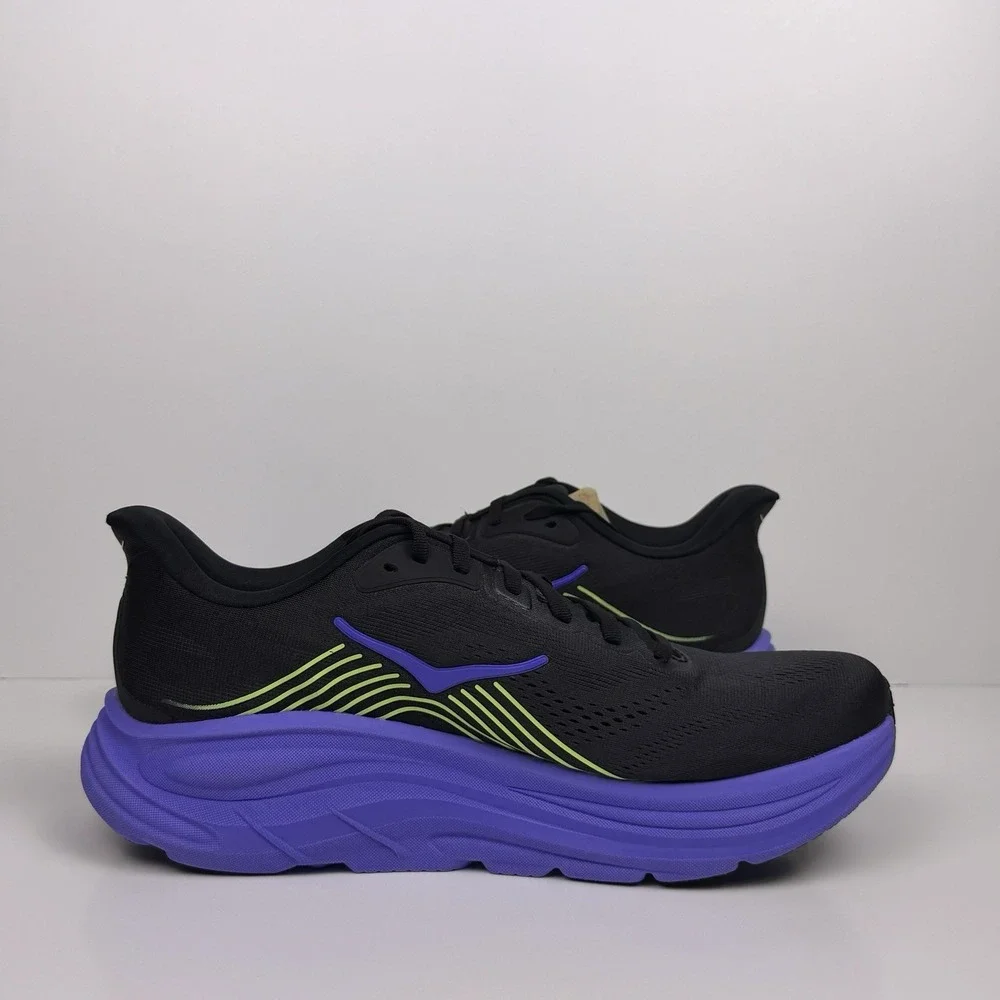 Hoka One One you any ship