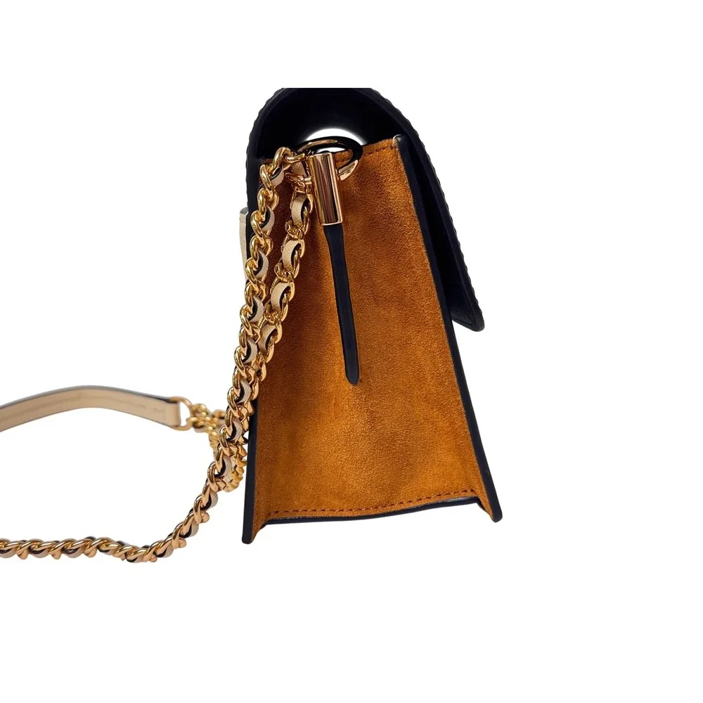 Tory Burch tory burch