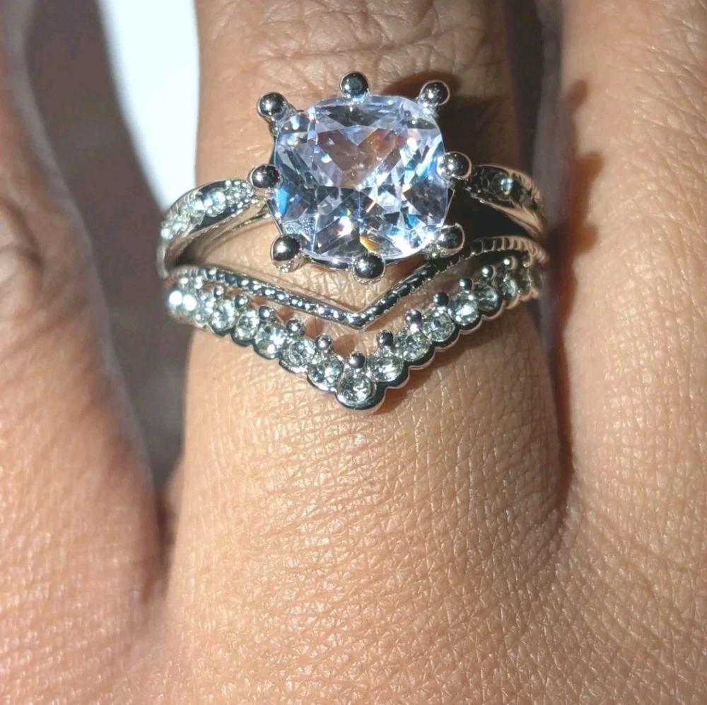 boutique simulated diamonds
