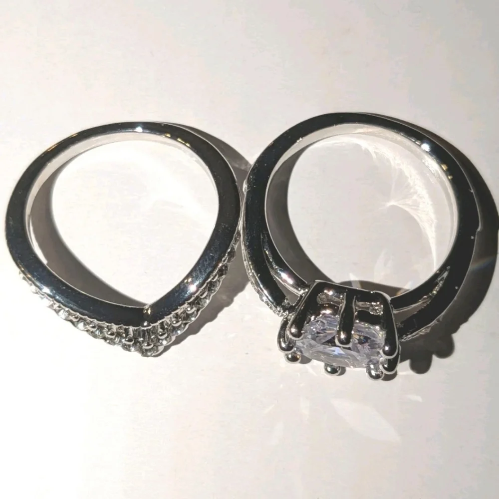 boutique simulated diamonds