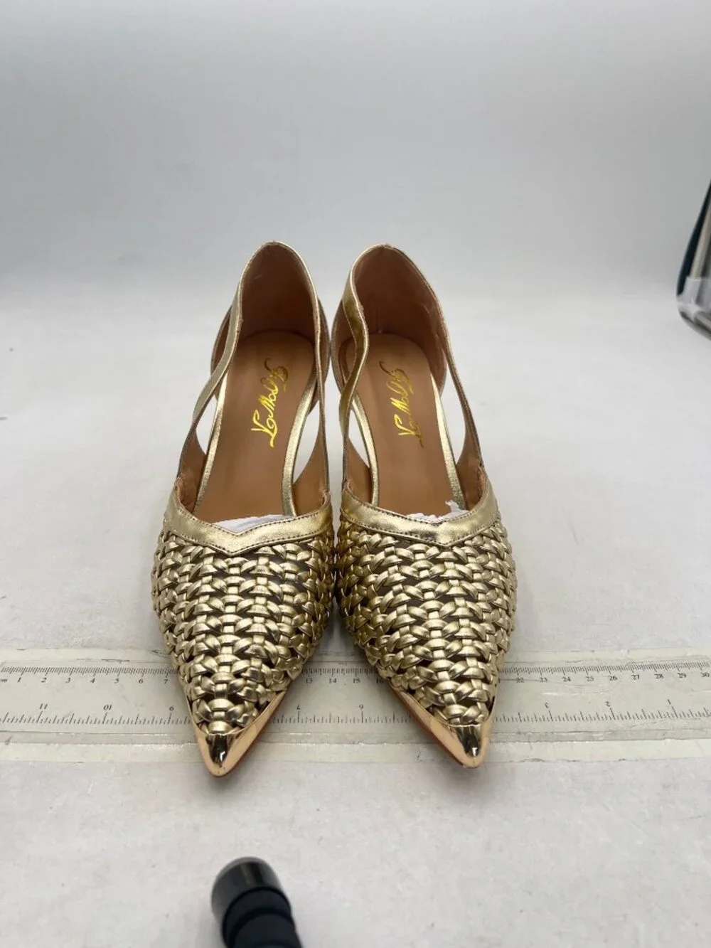Fowt gold pointed