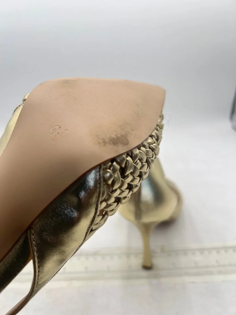 Fowt gold pointed
