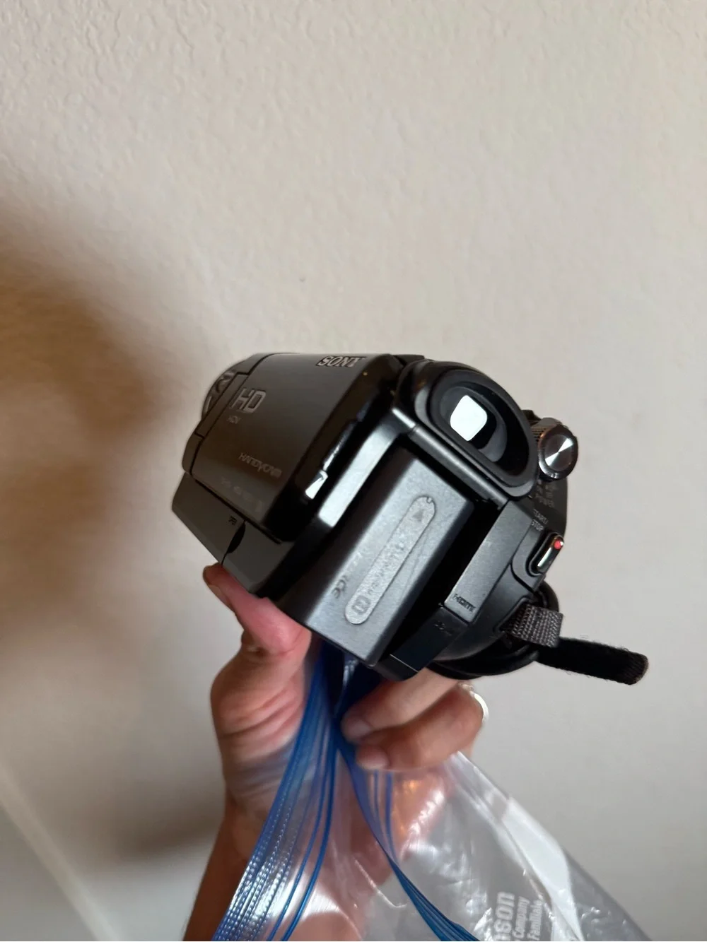 Sony compact hdv