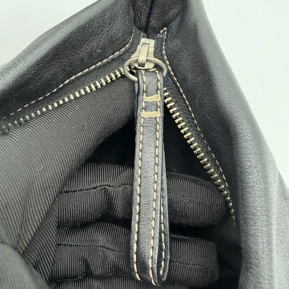 Coach authentic soho