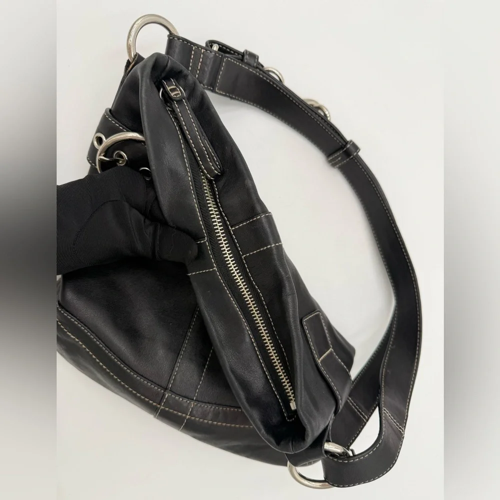 Coach authentic soho