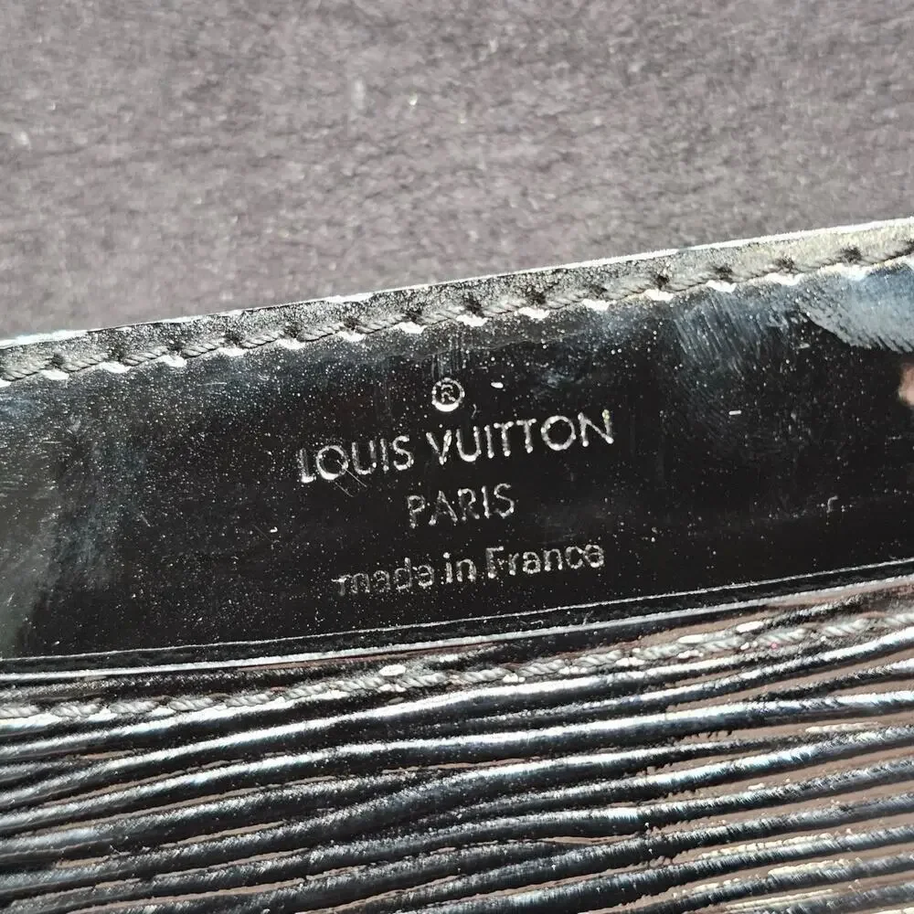 Louis Vuitton authentic louis