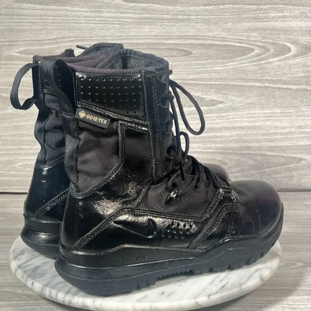 Nike sfb field