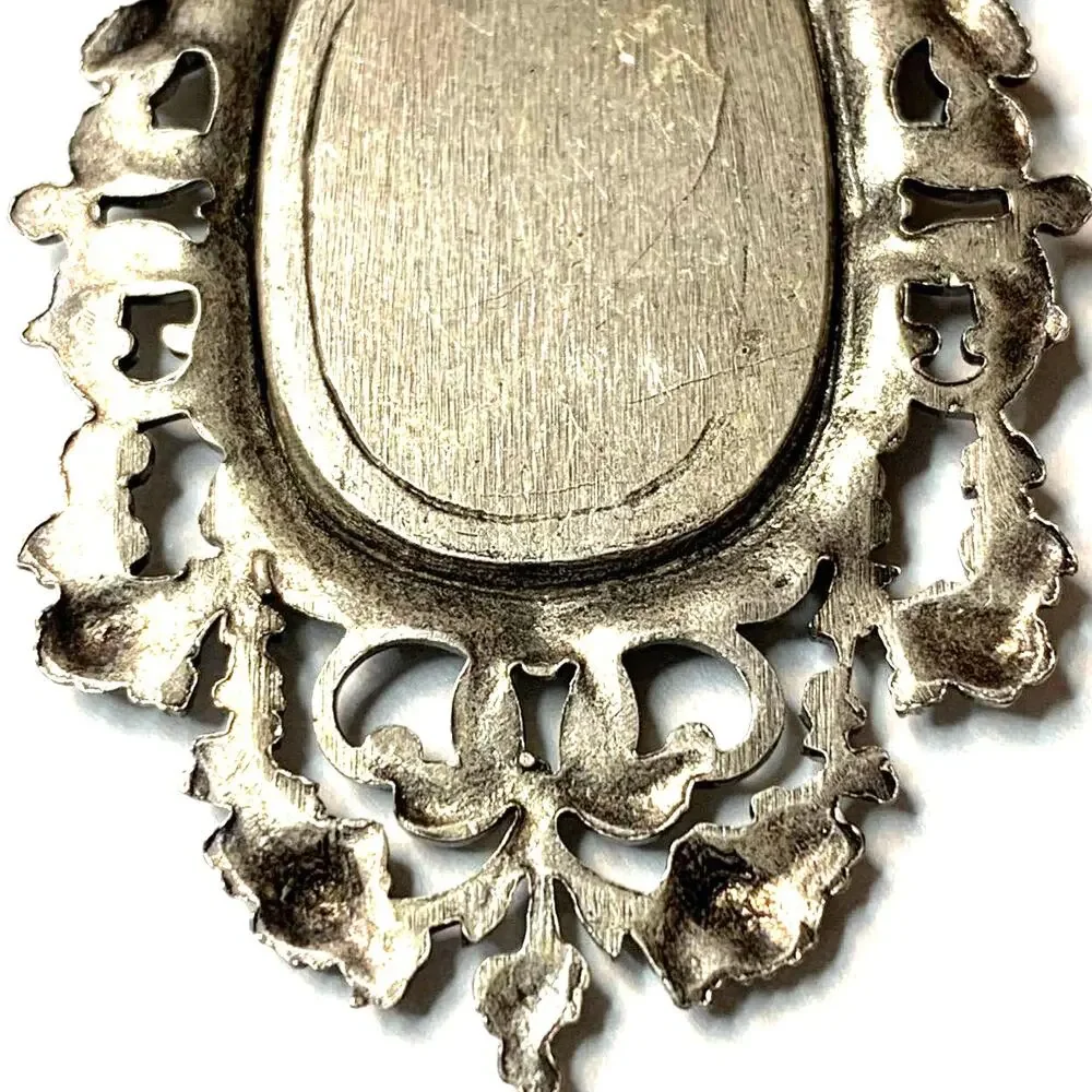 Unbranded vintage pewter