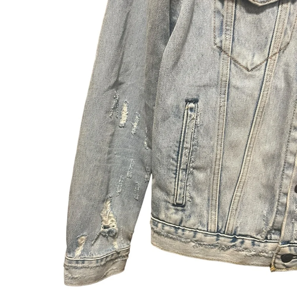 LEVI'S Strauss Men's Blue‎ Denim Trucker Distressed Jean Jacket Size Men's small