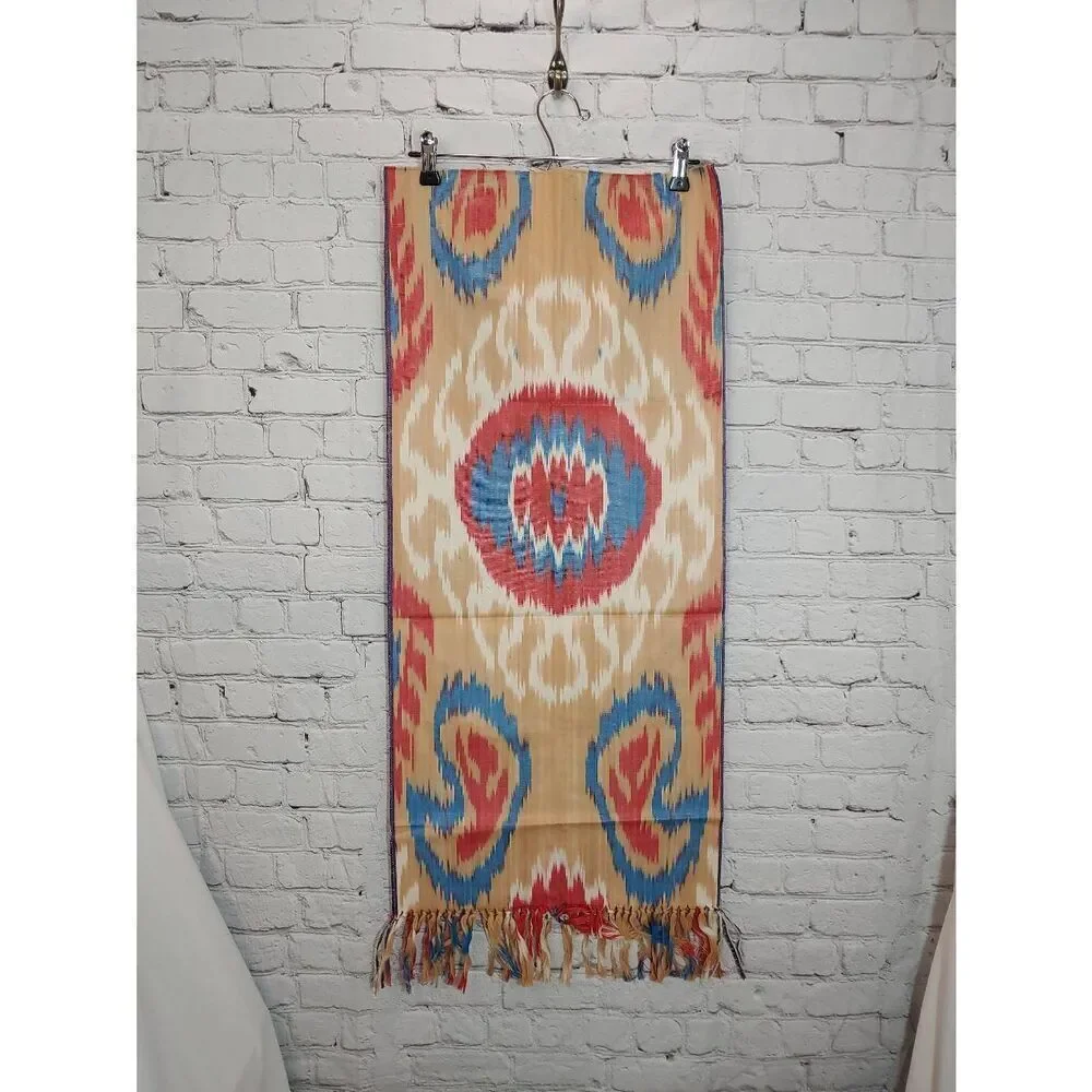 Beige/Blue/Red Multicolored Table Runner