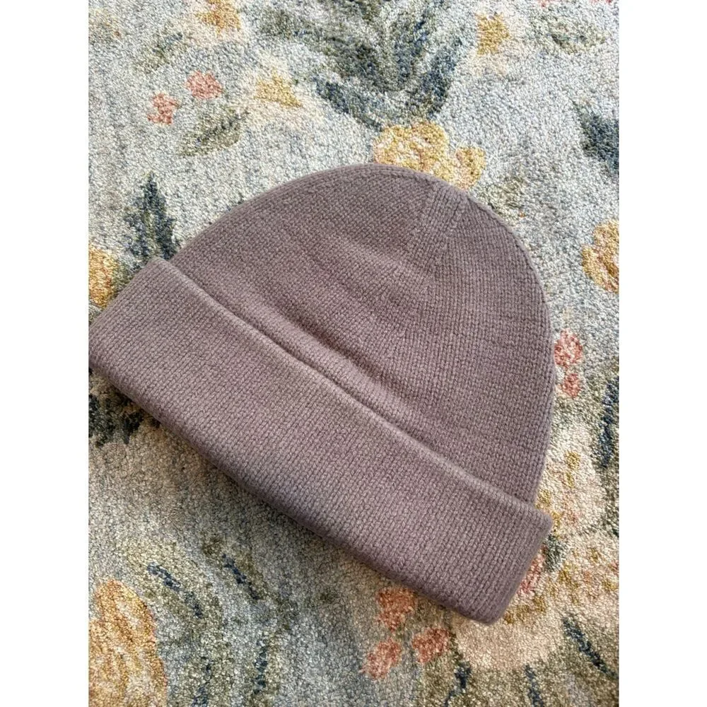 Everlane felted wool hat Beanie