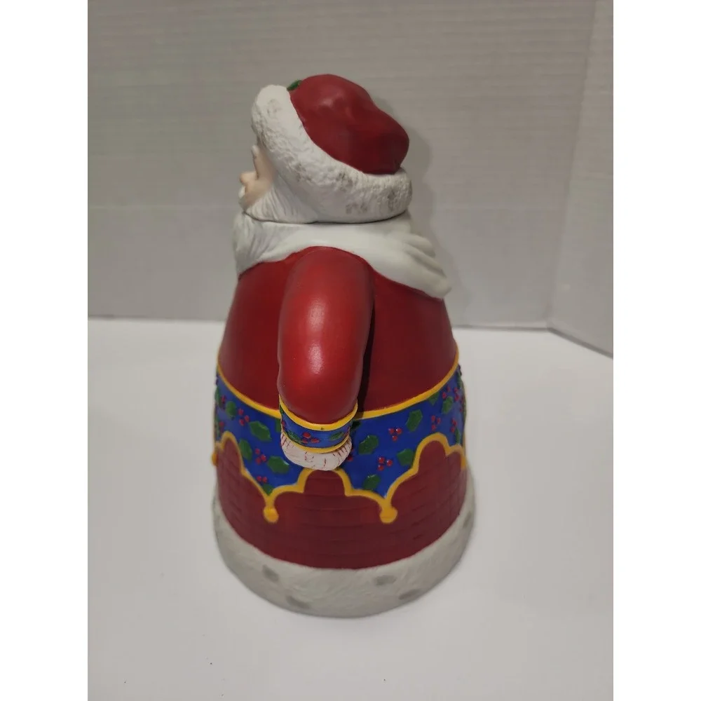 Hallmark this teapot