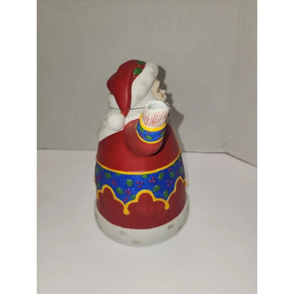 Hallmark this teapot