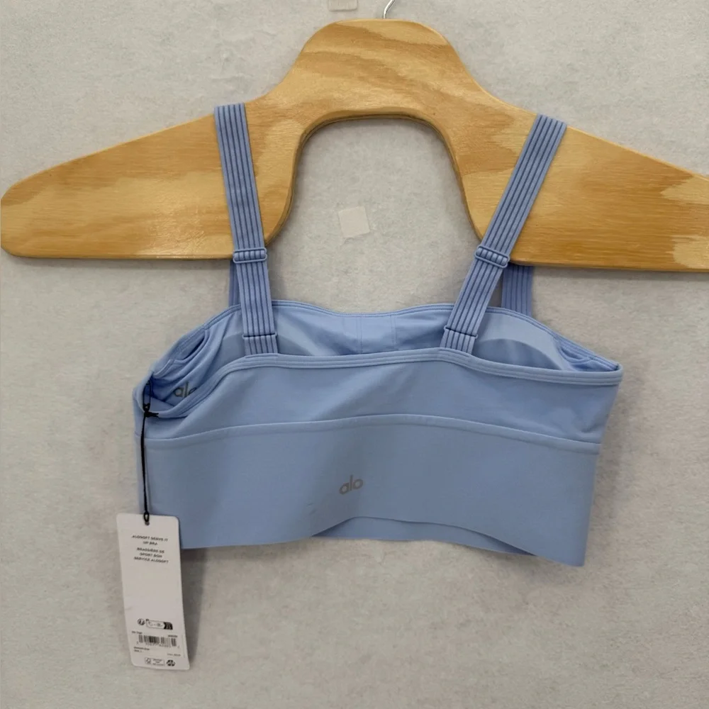 ALO Yoga nwt alo
