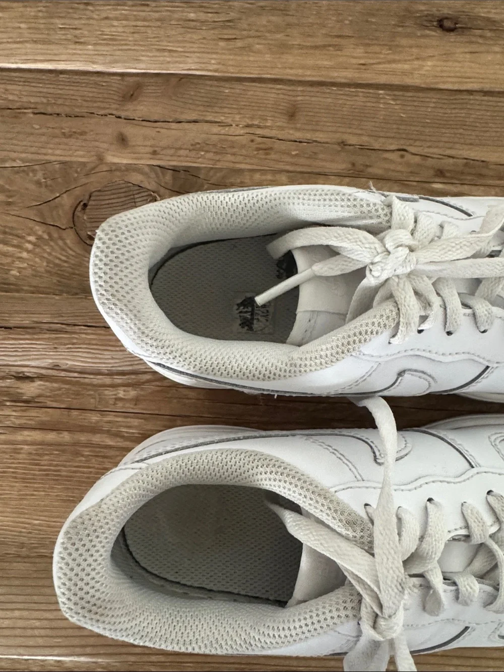 Nike Air Force White Kids Sneakers - Classic Low Top