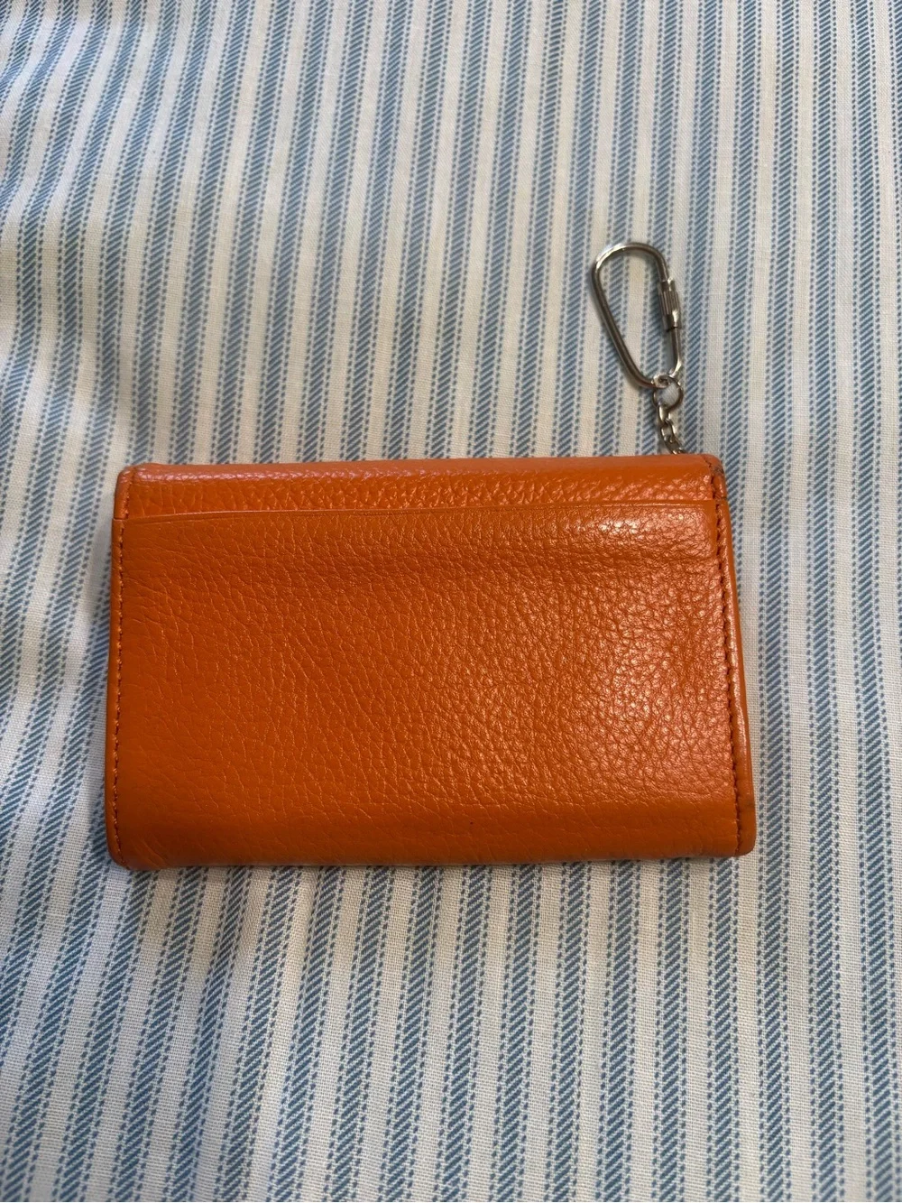 Talbots compact pebbled