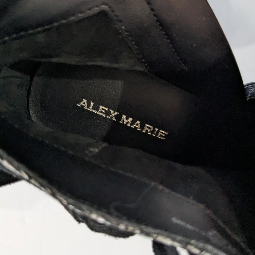 Alex Marie alex marie