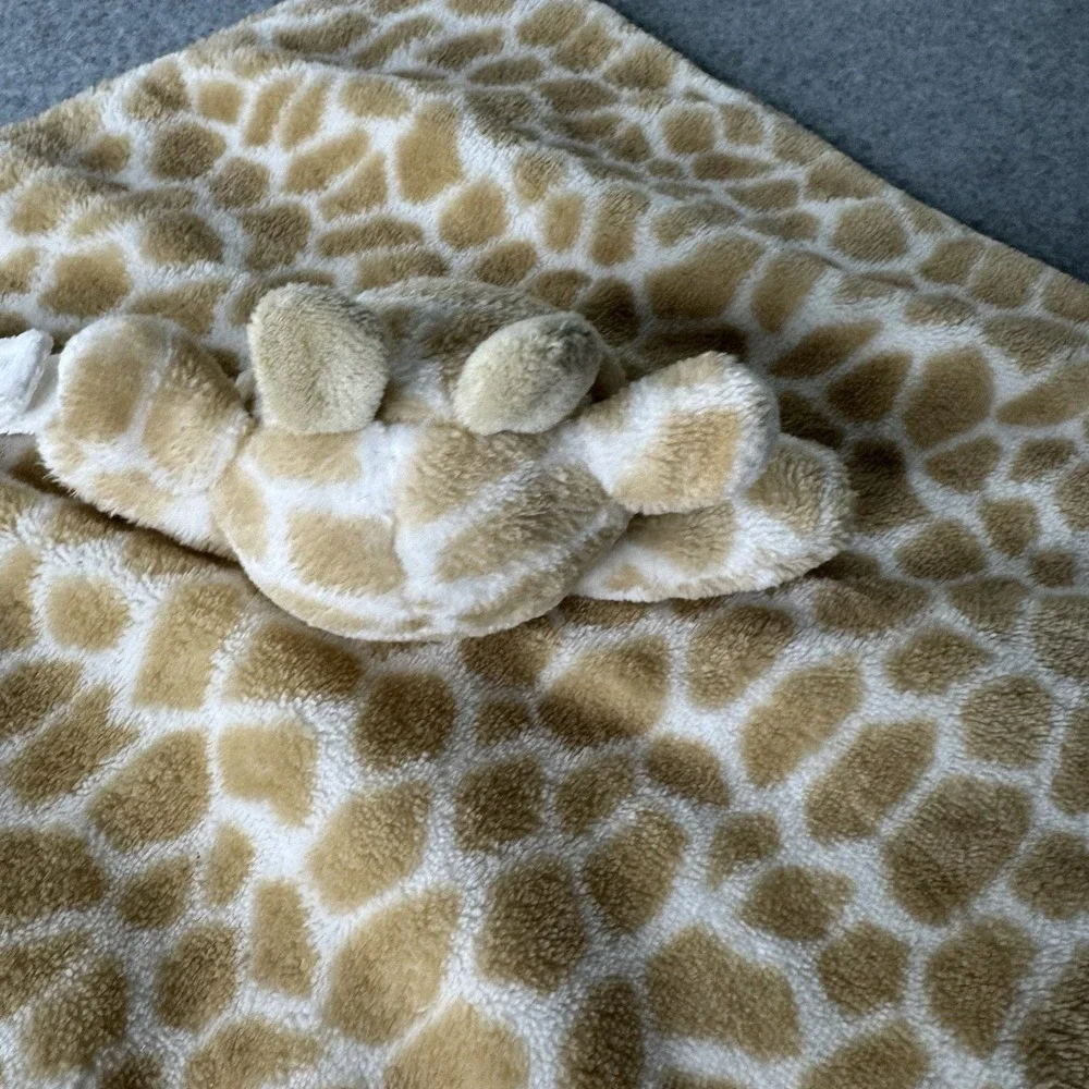 Carters carters giraffe