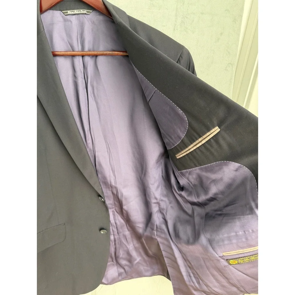 Barneys New York good minor
