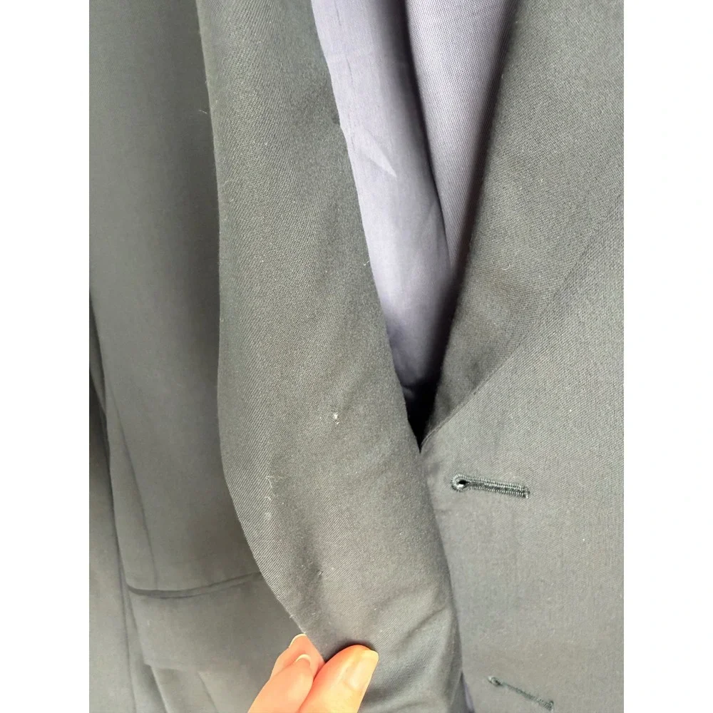 Barneys New York good minor