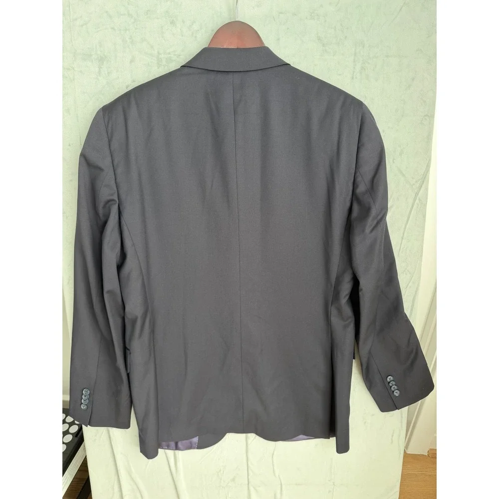 Barneys New York good minor