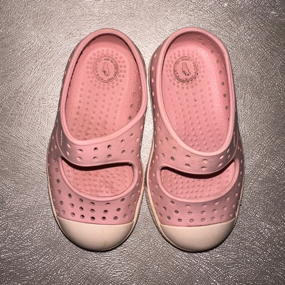 Native pink cream