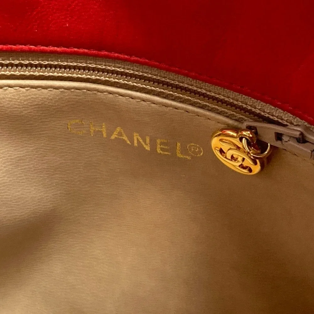 CHANEL vintage red