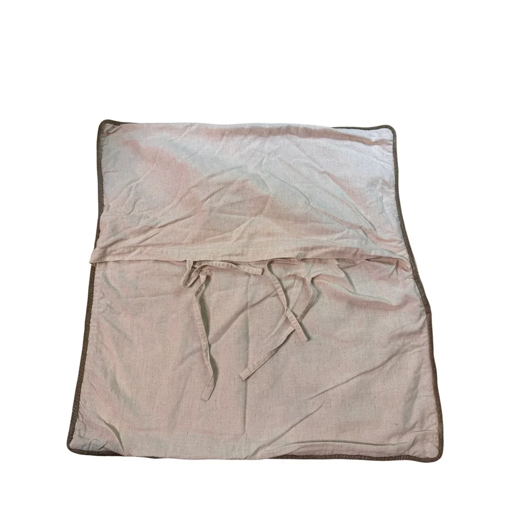 Unbranded intricate floral