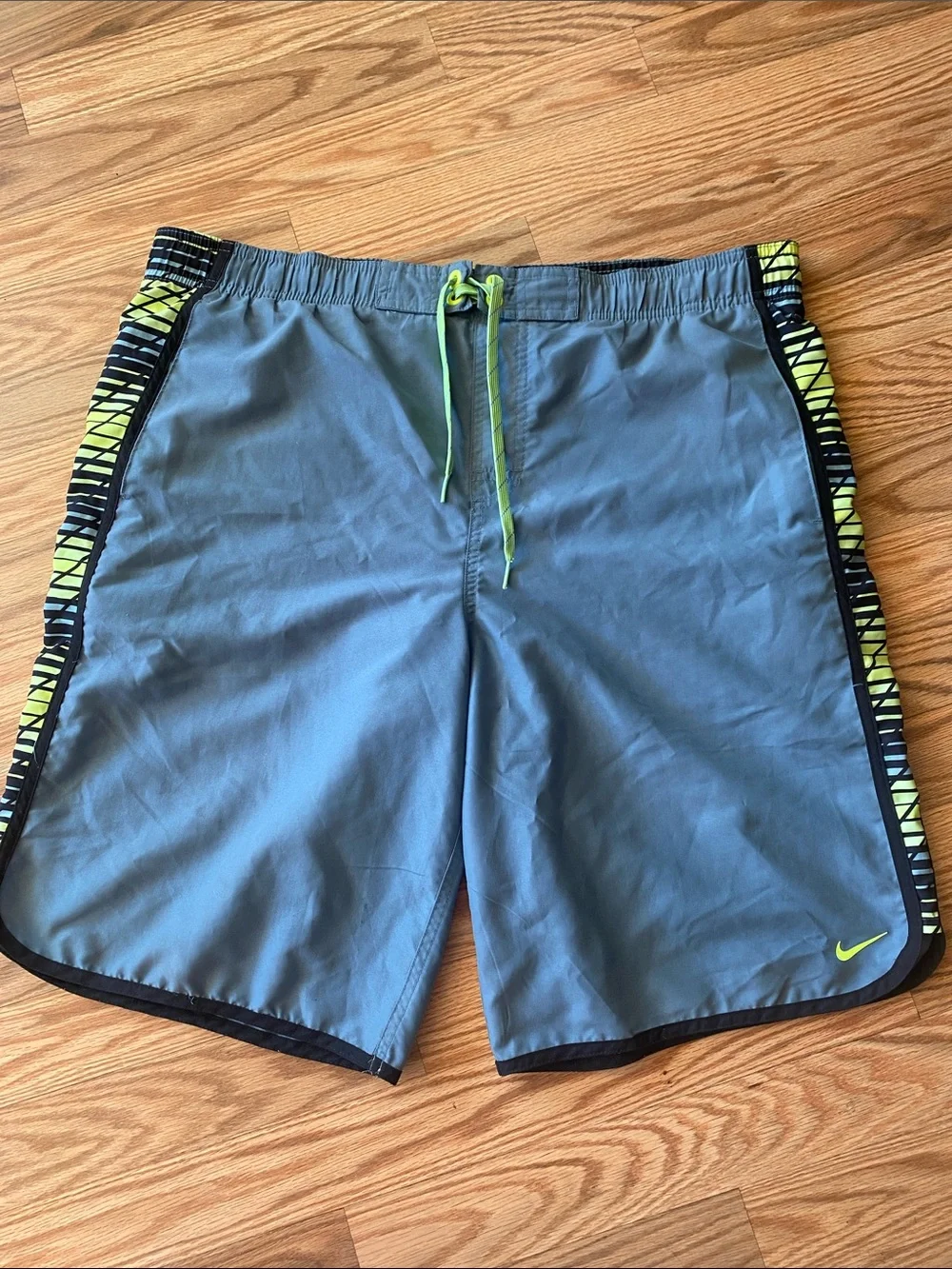 Nike Men's Gray Swim Board Shorts with Neon Green Trim Large Summer