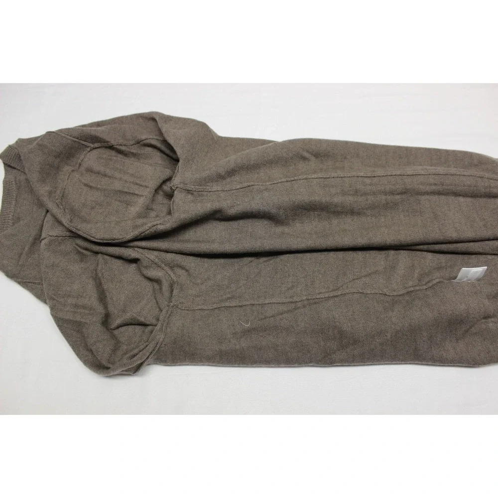 Joseph Abboud versatile new