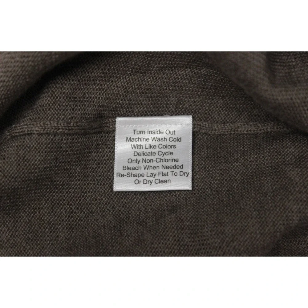 Joseph Abboud neck well small