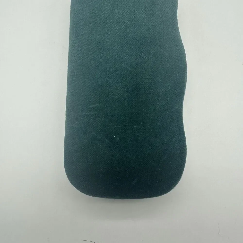 GUCCI AUTHENTIC DESIGNER HARD VELVET CLAMSHELL EYEGLASS SUNGLASSES CASE IN GREEN