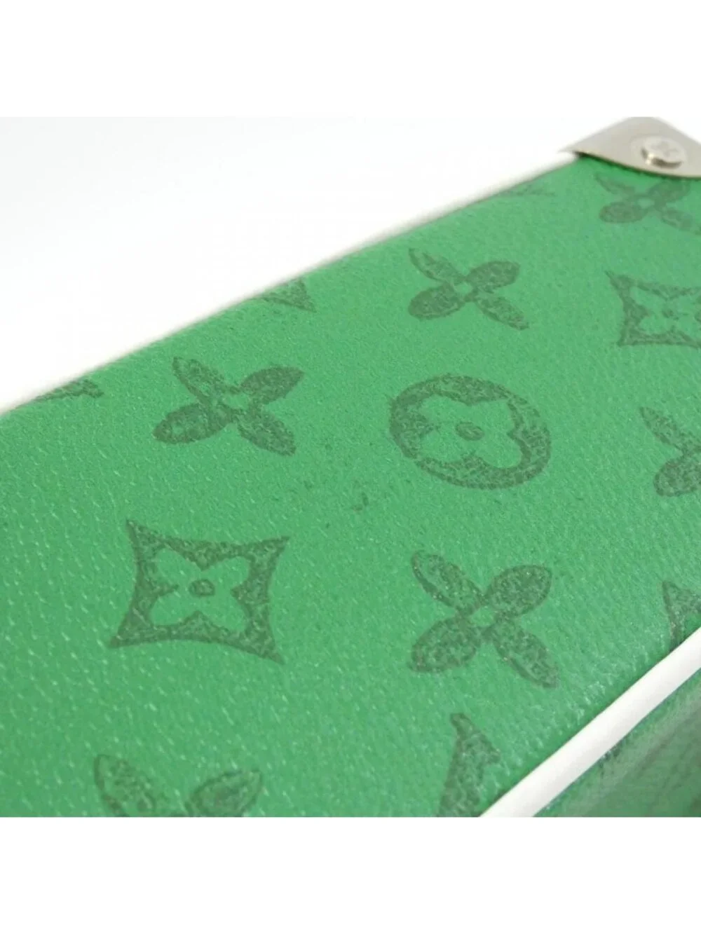 Louis Vuitton this authentic