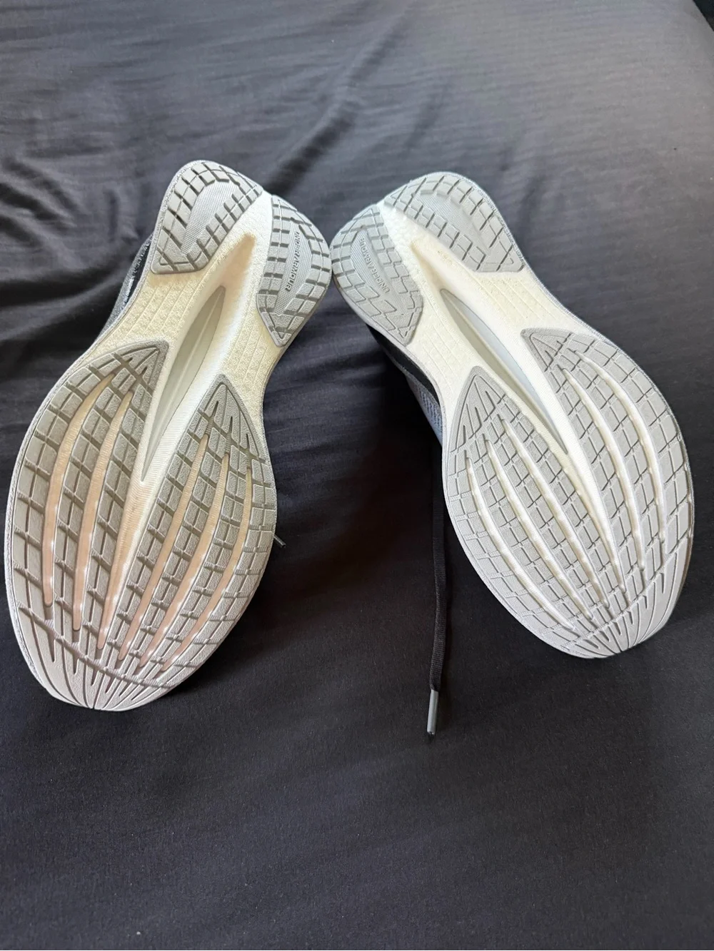 Under Armour women’s size