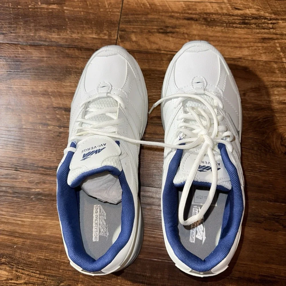 Avia size 11